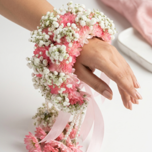 Imported Floral Gajra Set – Daisy & Gypsophila