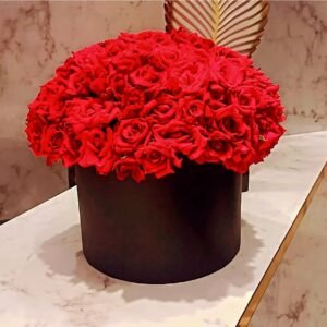 Flower boats red rose